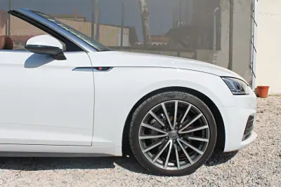 Audi A5 Cabrio 2019 - 37900 EUR, 47820 km - foto 5 de 27