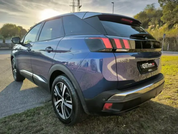 Peugeot 3008 2018 - 13999 EUR, 65181 km - AUTO.MOTO.pt - 65181km - foto 4 de 24