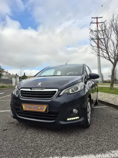 Peugeot 108 2016 - 6999 EUR, 159319 km - AUTO.MOTO.pt - 159319km - foto 8 de 21