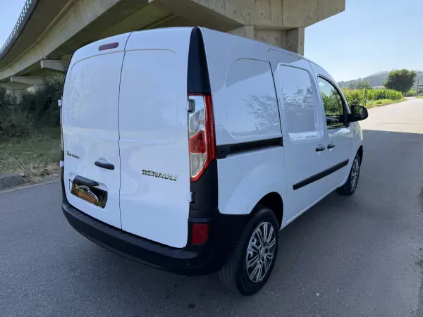 Renault Kangoo 2020 - 10560 EUR, 163000 km - AUTO.MOTO.pt - 163000km - foto 2 de 21