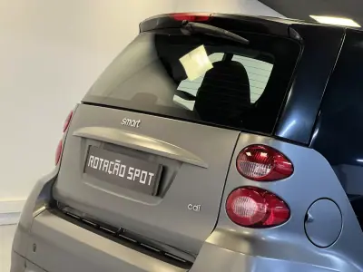 Smart Fortwo Cabrio 2013 - 6990 EUR, 95000 km - AUTO.MOTO.pt - 95000km - foto 27 de 41