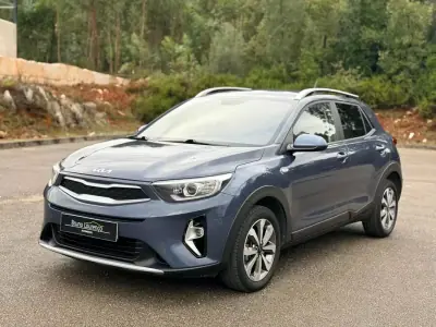 Kia Stonic 2021 - 11900 EUR, 126100 km - AUTO.MOTO.pt - 126100km - foto 2 de 28