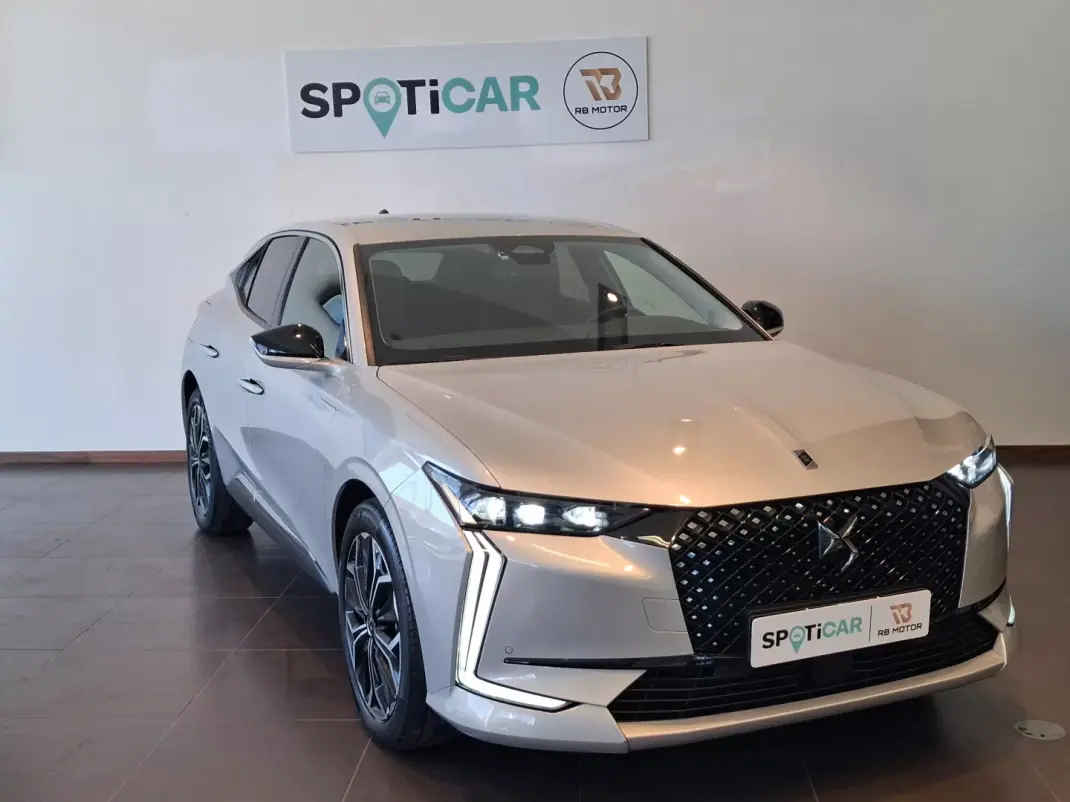 DS DS4 2025 - 27750 EUR, 29101 km - 29101km - foto 9 de 47