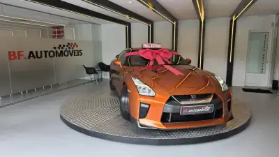 Nissan GT-R 2017 - 145000 EUR, 54312 km - AUTO.MOTO.pt - 54312km - foto 10 de 57