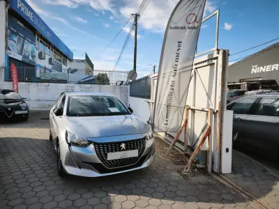 Peugeot 208 2022 - 64557km