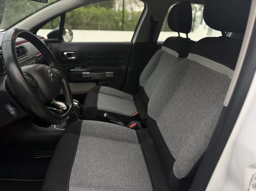 Citroën C3 2018 - 9999 EUR, 90000 km - AUTO.MOTO.pt - 90000km - foto 11 de 13