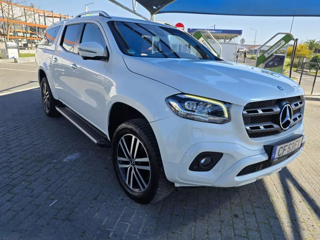 Mercedes-Benz X 250 2018 - 32990 EUR, 109235 km - AUTO.MOTO.pt - 109235km - foto 3 de 17