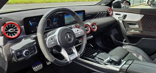 Mercedes-Benz CLA 45 AMG 2020 - 57500 EUR, 49000 km - AUTO.MOTO.pt - 49000km - foto 30 de 40