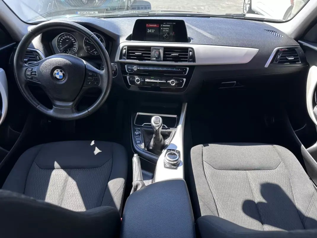 BMW 116 2017 - 14900 EUR, 240000 km - AUTO.MOTO.pt - 240000km - foto 19 de 39