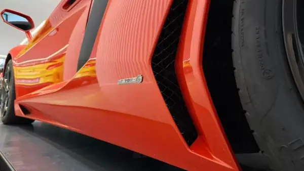 Lamborghini Aventador 2012 - 349900 EUR, 17929 km - AUTO.MOTO.pt - 17929km - foto 17 de 39