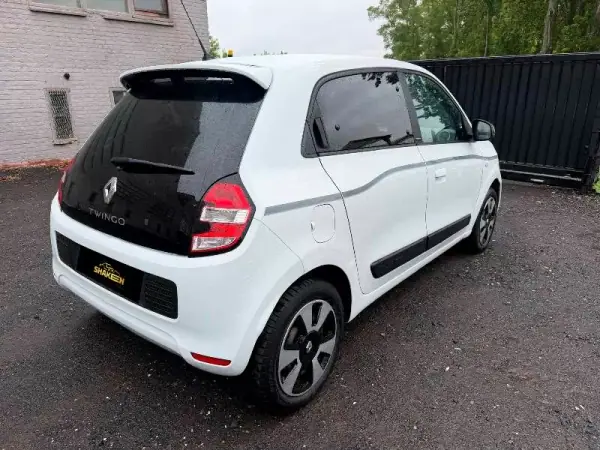 Renault Twingo 2019 - 8900 EUR, 33432 km - AUTO.MOTO.pt - 33432km - foto 8 de 13