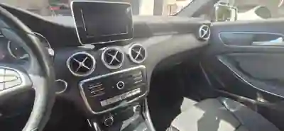 Mercedes-Benz A 180 2018 - 18500 EUR, 143000 km - 143000km - foto 8 de 13
