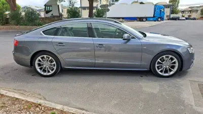 Audi A5 Sportback 2016 - 22890 EUR, 159375 km - AUTO.MOTO.pt - 159375km - foto 21 de 56