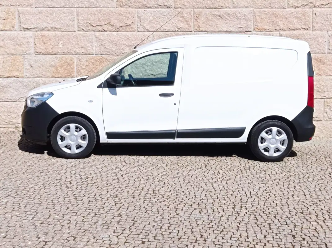 Dacia Dokker 2020 - 11790 EUR, 121000 km - AUTO.MOTO.pt - 121000km - foto 5 de 12