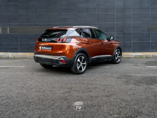 Peugeot 3008 2018 - 15490 EUR, 154712 km - AUTO.MOTO.pt - 154712km - foto 16 de 48