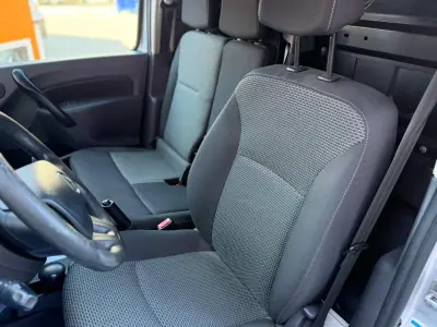 Mercedes-Benz Citan 109 cdi longa c/iva 2019 - 11900 EUR, 153847 km - AUTO.MOTO.pt - 153847km - foto 8 de 13