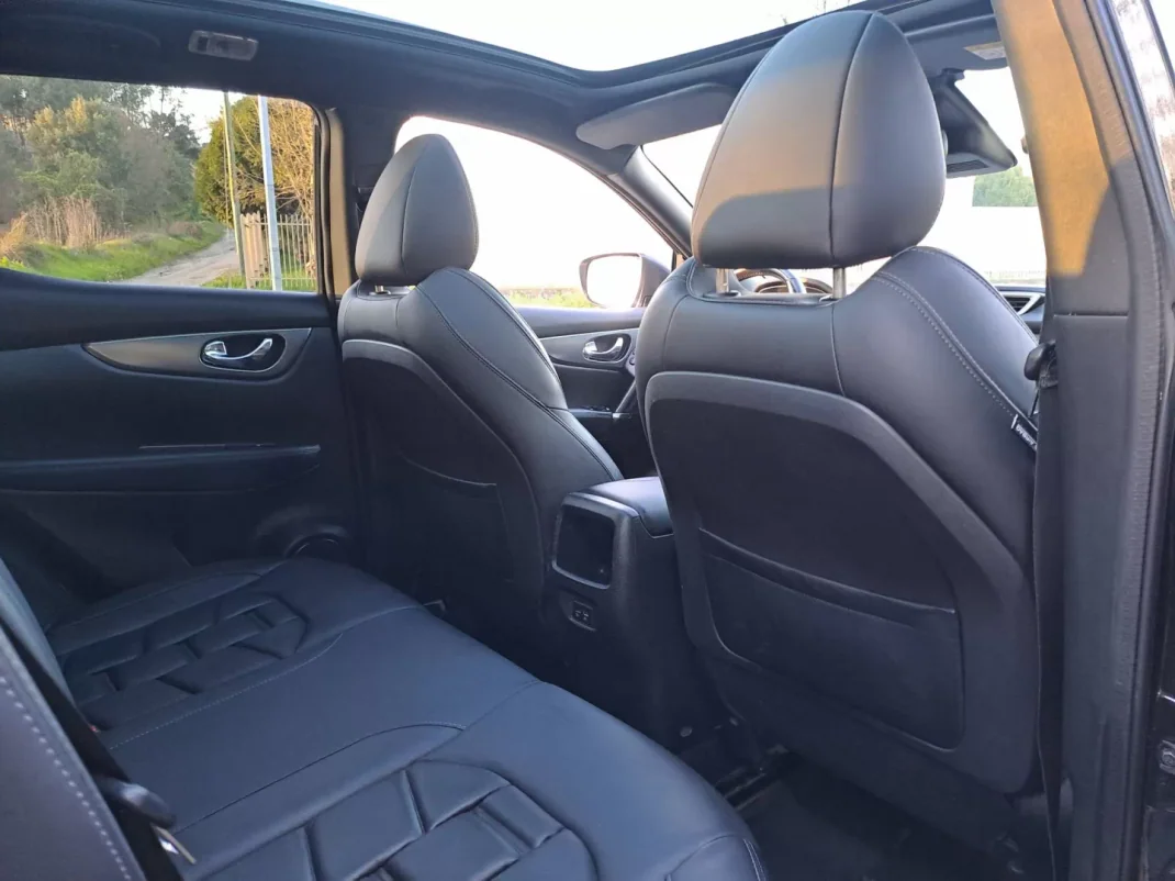 Nissan Qashqai 2020 - 21990 EUR, 139000 km - AUTO.MOTO.pt - 139000km - foto 15 de 19