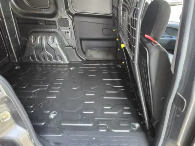 Fiat Doblo 2020 - 11500 EUR, 144234 km - AUTO.MOTO.pt - 144234km - foto 12 de 22