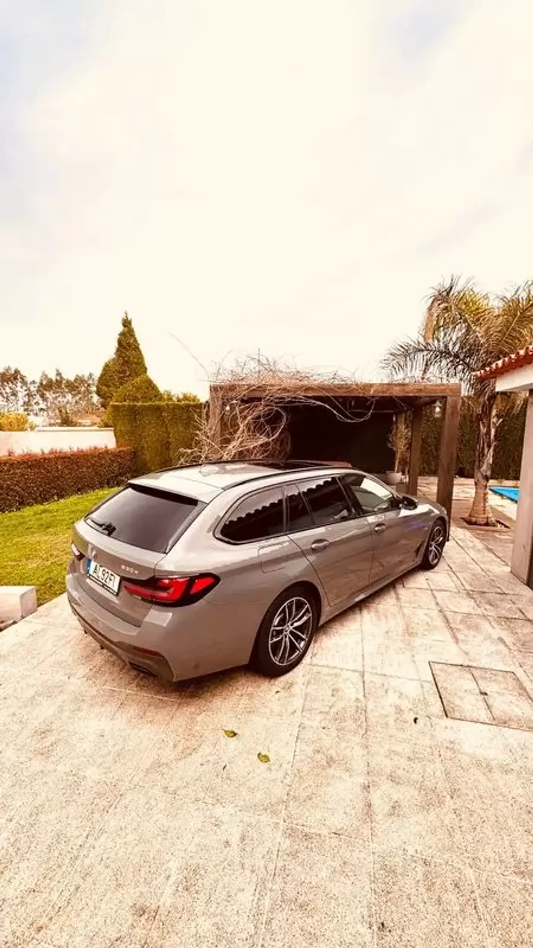 BMW 530e 2021 - 38750 EUR, 118296 km - AUTO.MOTO.pt - 118296km - foto 4 de 31