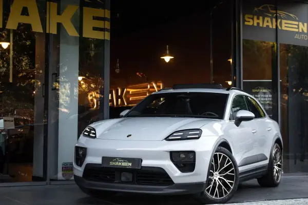 Porsche Macan 2025