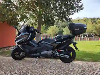 Kymco AK 550i ABS 2023 - 7800 EUR, 11000 km - foto 1 de 4