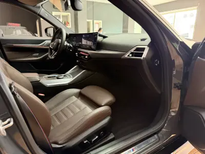 BMW i4 2025 - 56990 EUR, 79847 km - 79847km - foto 11 de 29