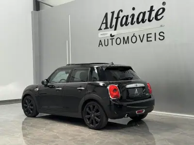 MINI 5 Portas 2016 - 15890 EUR, 167000 km - AUTO.MOTO.pt - 167000km - foto 5 de 34