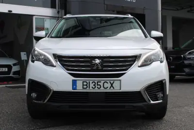 Peugeot 5008 2019 - 19990 EUR, 114332 km - AUTO.MOTO.pt - 114332km - foto 19 de 21