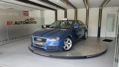 Audi A4 2009 - 9900 EUR, 305847 km - AUTO.MOTO.pt - 305847km - foto 13 de 57