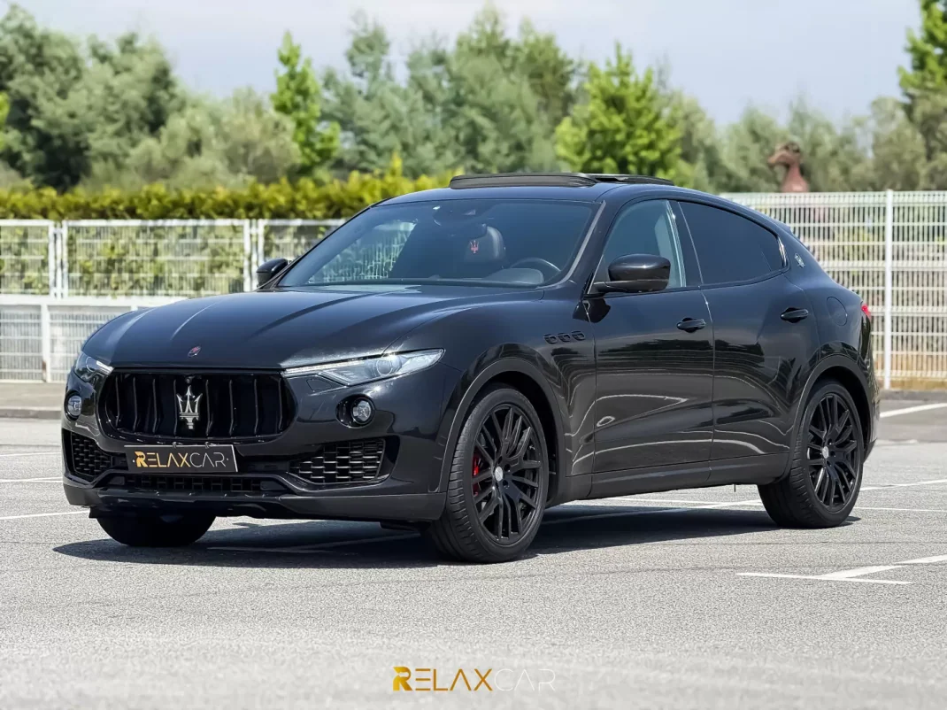Maserati Levante 2016 - 47990 EUR, 145500 km - AUTO.MOTO.pt - 145500km - foto 1 de 27