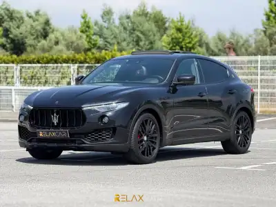 Maserati Levante 2016 - 47990 EUR, 145500 km - AUTO.MOTO.pt - 145500km - foto 1 de 27