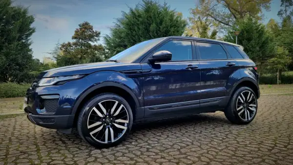 Land Rover Range Rover Evoque 2017 - 24900 EUR, 203000 km - AUTO.MOTO.pt - 203000km - foto 3 de 24