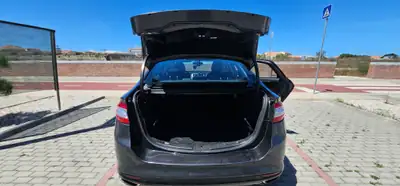 Ford Mondeo 2015 - 11000 EUR, 86100 km - AUTO.MOTO.pt - 86100km - foto 8 de 11