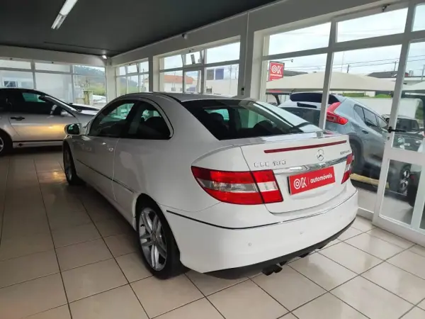 Mercedes-Benz CLC 180 2010 - 9500 EUR, 269000 km - AUTO.MOTO.pt - 269000km - foto 7 de 33
