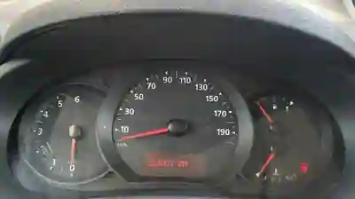 Renault Kangoo 2017 - 8500 EUR, 217000 km - AUTO.MOTO.pt - 217000km - foto 4 de 11