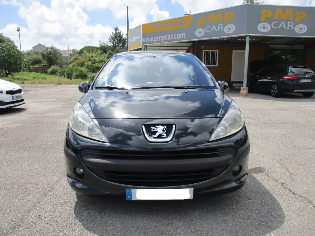 Peugeot 207 2007 - 4500 EUR, 180000 km - AUTO.MOTO.pt - 180000km - foto 2 de 11