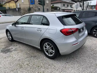 Mercedes-Benz A 180 2020 - 23000 EUR, 147000 km - AUTO.MOTO.pt - 147000km - foto 6 de 19