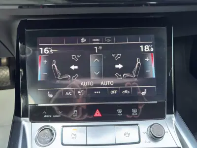 Audi e-tron Sportback 2020 - 28900 EUR, 102000 km - AUTO.MOTO.pt - 102000km - foto 12 de 54