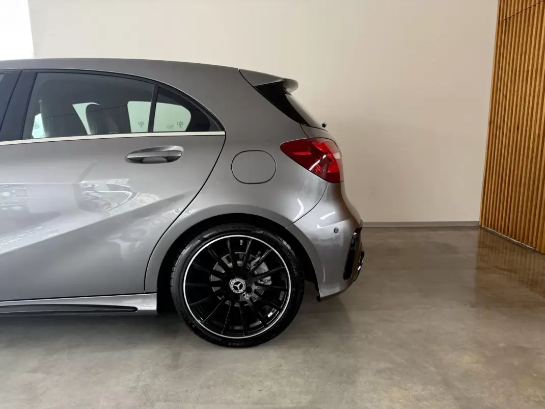 Mercedes-Benz A 180 2015 - 15999 EUR, 219500 km - AUTO.MOTO.pt - 219500km - foto 26 de 110