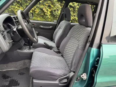 Toyota RAV4 1999 - 7900 EUR, 148900 km - AUTO.MOTO.pt - 148900km - foto 18 de 21