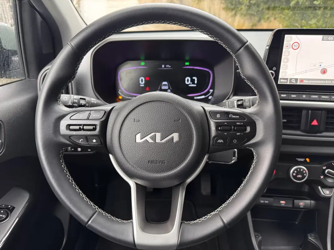 Kia Picanto 2025 - 15490 EUR, 20376 km - AUTO.MOTO.pt - 20376km - foto 11 de 23