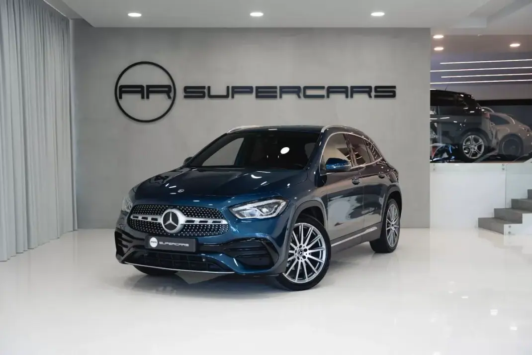 Mercedes-Benz GLA 250 2021 - 37450 EUR, 70000 km - foto 1 de 60