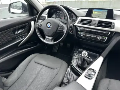 BMW 318 2016 - 14900 EUR, 160000 km - AUTO.MOTO.pt - 160000km - foto 40 de 59