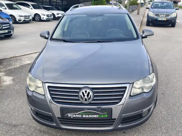 Volkswagen Passat 2008 - 8500 EUR, 223000 km - AUTO.MOTO.pt - 223000km - foto 3 de 17