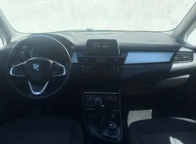 BMW 216 Gran Tourer 2019 - 15900 EUR, 105978 km - AUTO.MOTO.pt - 105978km - foto 14 de 20