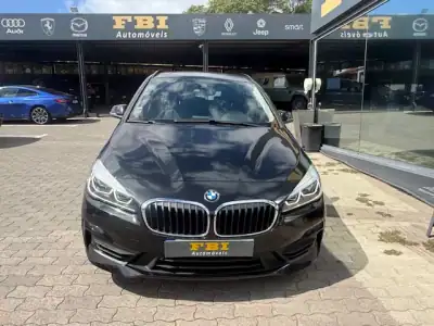BMW 225xe Active Tourer 2020 - 22500 EUR, 53350 km - AUTO.MOTO.pt - 53350km - foto 5 de 12