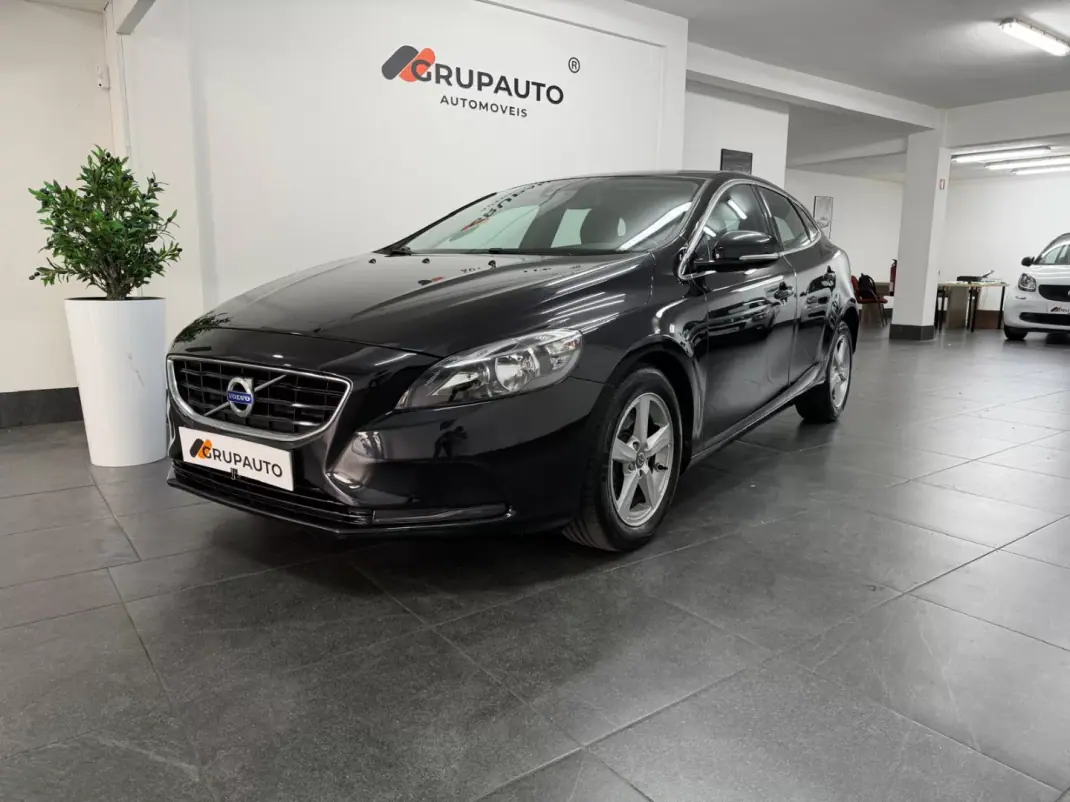 Volvo V40 2014