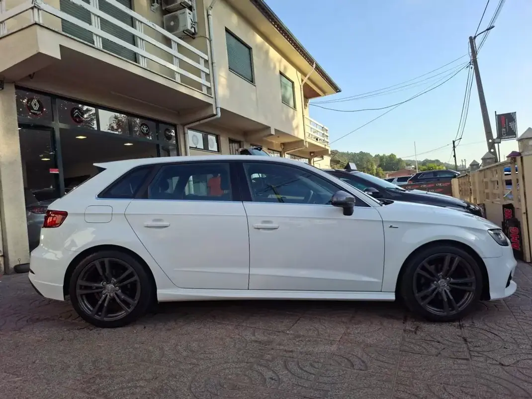 Audi A3 Sportback 2019 - 18500 EUR, 98000 km - 98000km - foto 6 de 28