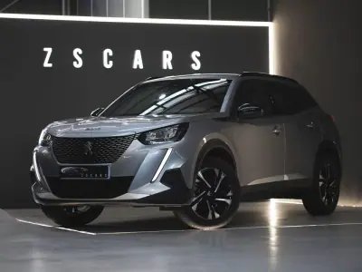 Peugeot e-2008 2023 - 20750 EUR, 50011 km - AUTO.MOTO.pt - 50011km - foto 2 de 21