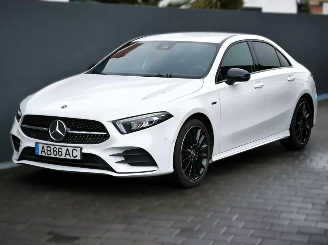 Mercedes-Benz A 250 Limousine 2020 - 25950 EUR, 141000 km - AUTO.MOTO.pt - 141000km - foto 9 de 55